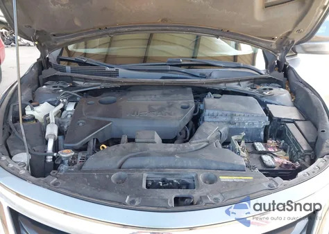 2015 Nissan Altima 2.5 S из США, поврежденный, VIN 1N4AL3AP0FC587614